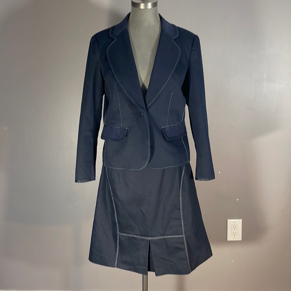 Spanner Navy skirt suit fully lined.  Blazer size 10 skirt size 12